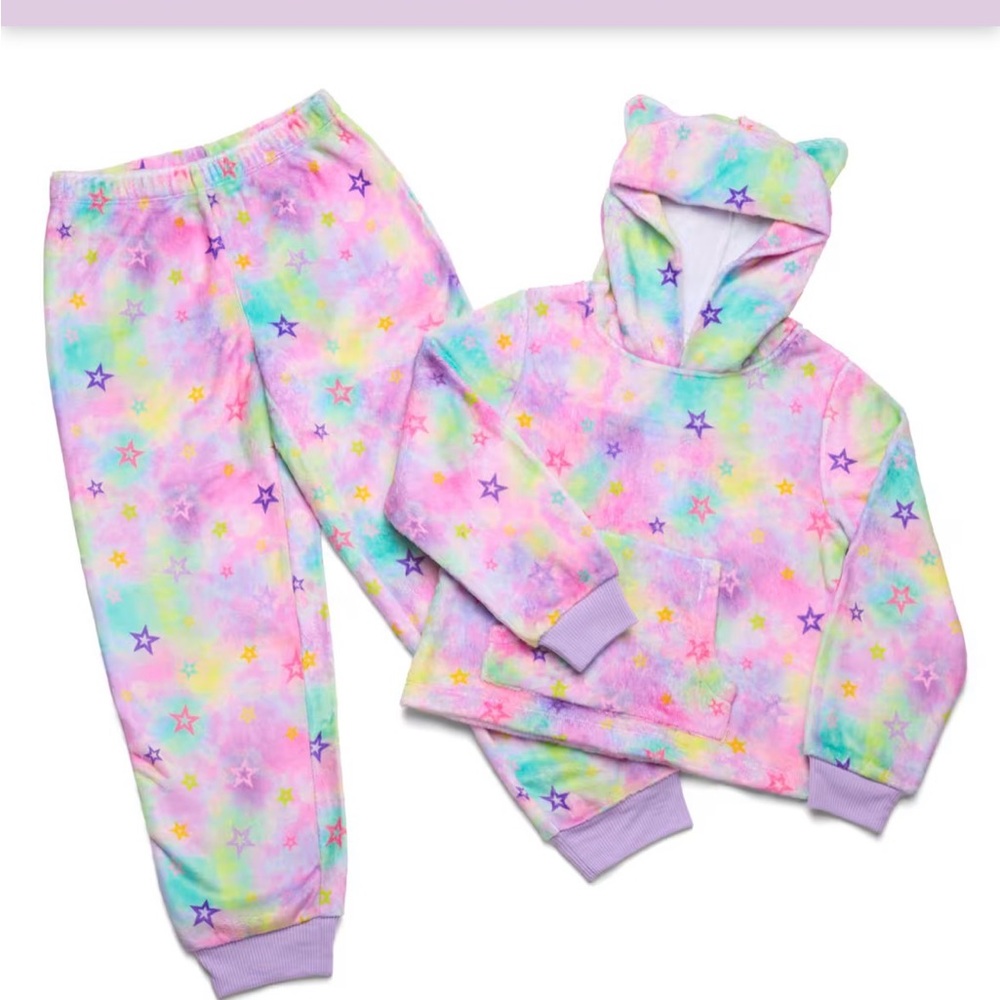 Summer’s™ Stars & Snuggles PJs for Girls (Girl of the Year™ 2025) - Picture 2 of 3
